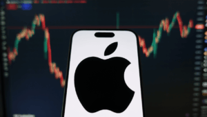 Apple, 2025'in son çeyreğinde 102,5 milyar dolar gelir elde etti