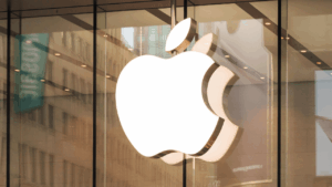 Apple, dokunmatik ekranlı MacBook Pro modeli üzerinde çalışıyor