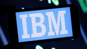 IBM, dünya genelinde 2 bin 700 kişiyi işten çıkarıyor