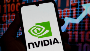 Nvidia, 5 trilyon dolarlık piyasa değerini geçen ilk halka açık şirket oldu