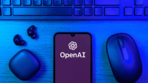 OpenAI'ın donanım planları: Jony Ive'ın ekibiyle geliştirilen cihazlar 2026'da gelebilir